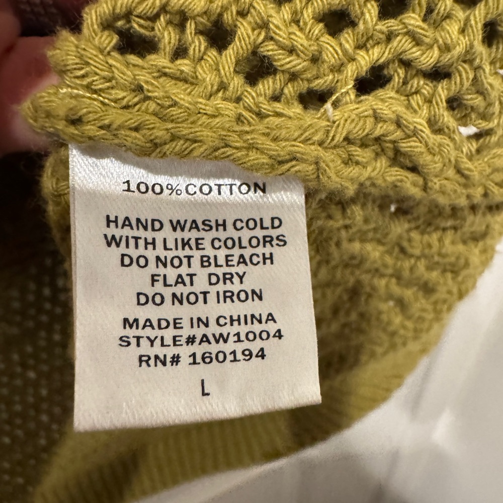 Carly Jean Los Angeles Green Knit Top - Picture 4 of 4